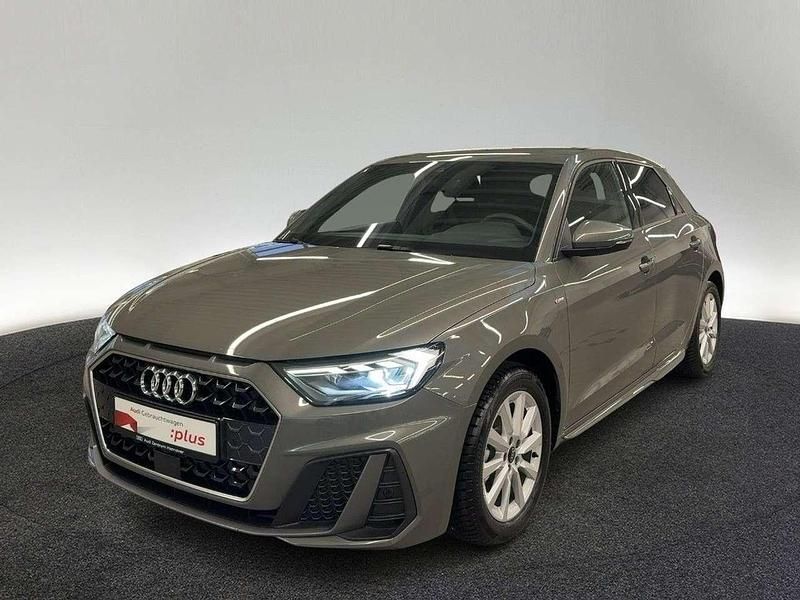 Gebraucht Audi A1 S-Line 116 PS (85 kW) 2025 Chronosgrau metallic Limousine