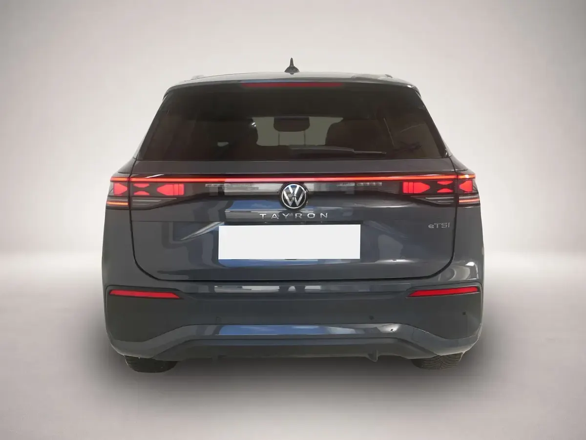 Gebraucht VW Tayron Life 150 PS (110 kW) 2025 Delfingrau metallic SUV