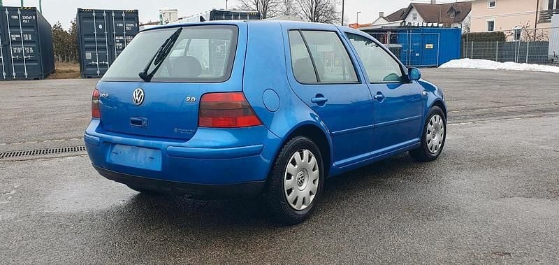 Gebraucht VW Golf IV 116 PS (85 kW) 2000 Blau Kombi
