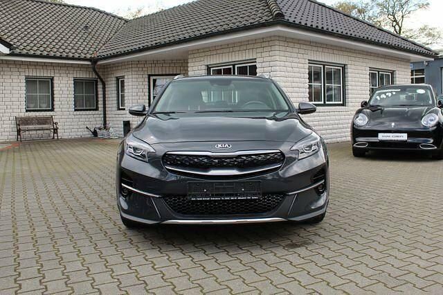 Używany Kia XCeed Vision 141 KM (103 kW) 2020 Szary SUV