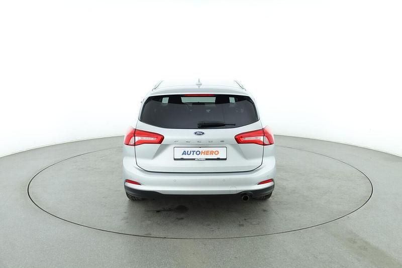 Gebraucht Ford Focus Cool & Connect 120 PS (88 kW) 2020 Grau Kombi