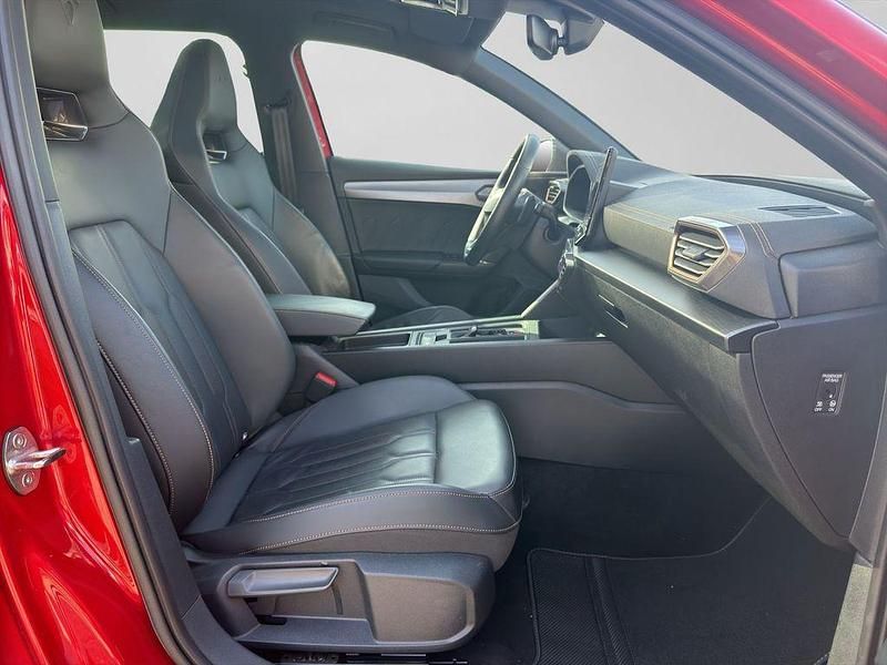Gebraucht Cupra Leon VZ 245 PS (180 kW) 2024 Rot Limousine