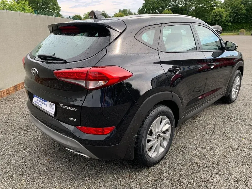 Gebraucht Hyundai Tucson 185 PS (136 kW) 2016 Schwarz SUV