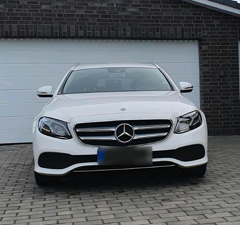 Second-hand Mercedes E220 194 CP (142 kW) 2017 Alb Break
