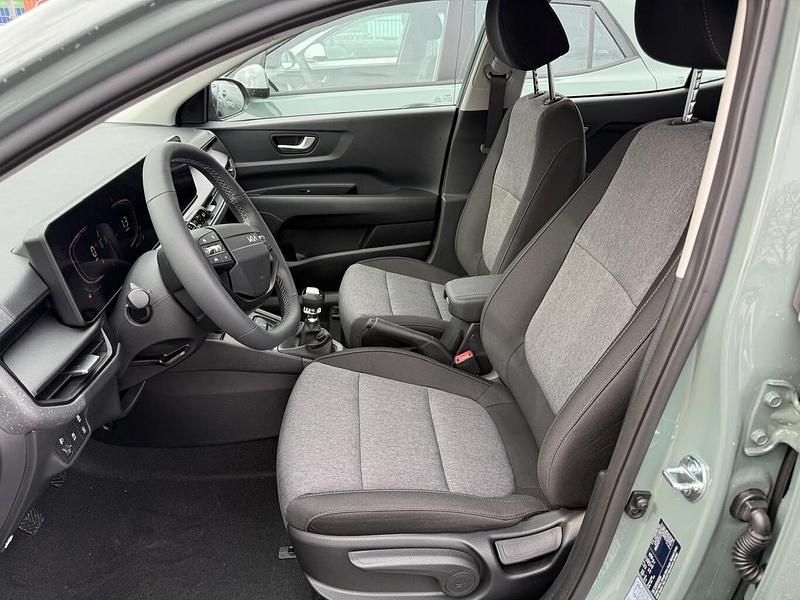 Neu Kia Stonic 101 PS (74 kW) 2026 Astrograu metallic SUV