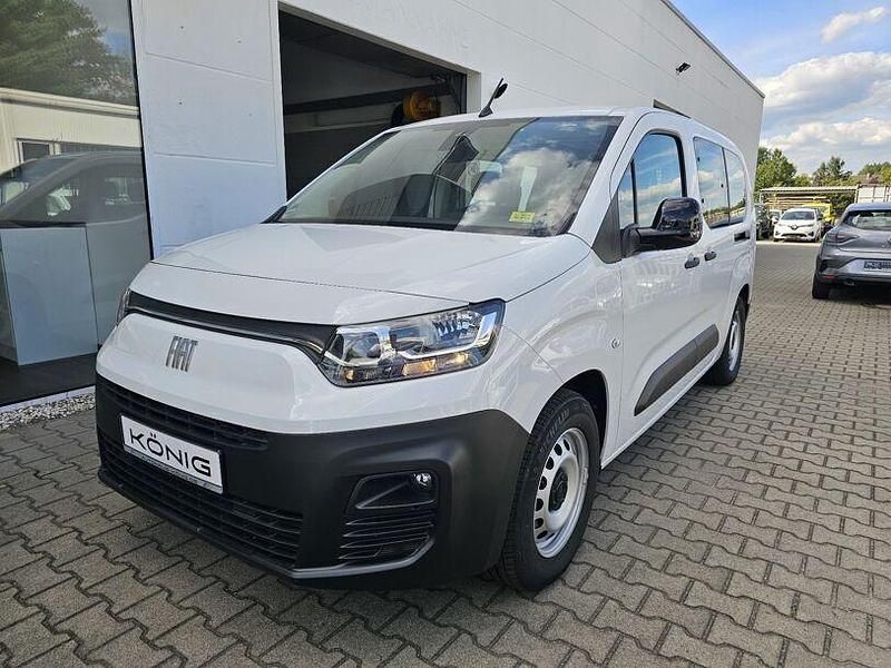 Weiß Gebraucht 2022 Fiat e-Doblò L2 50 kWh Van / Kleinbus | 27.970 € (Fairer Preis) - Bild 1/4