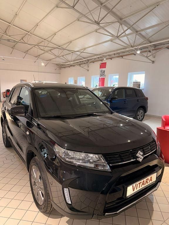 Neu Suzuki Vitara Comfort 110 PS (80 kW) 2025 Schwarz SUV