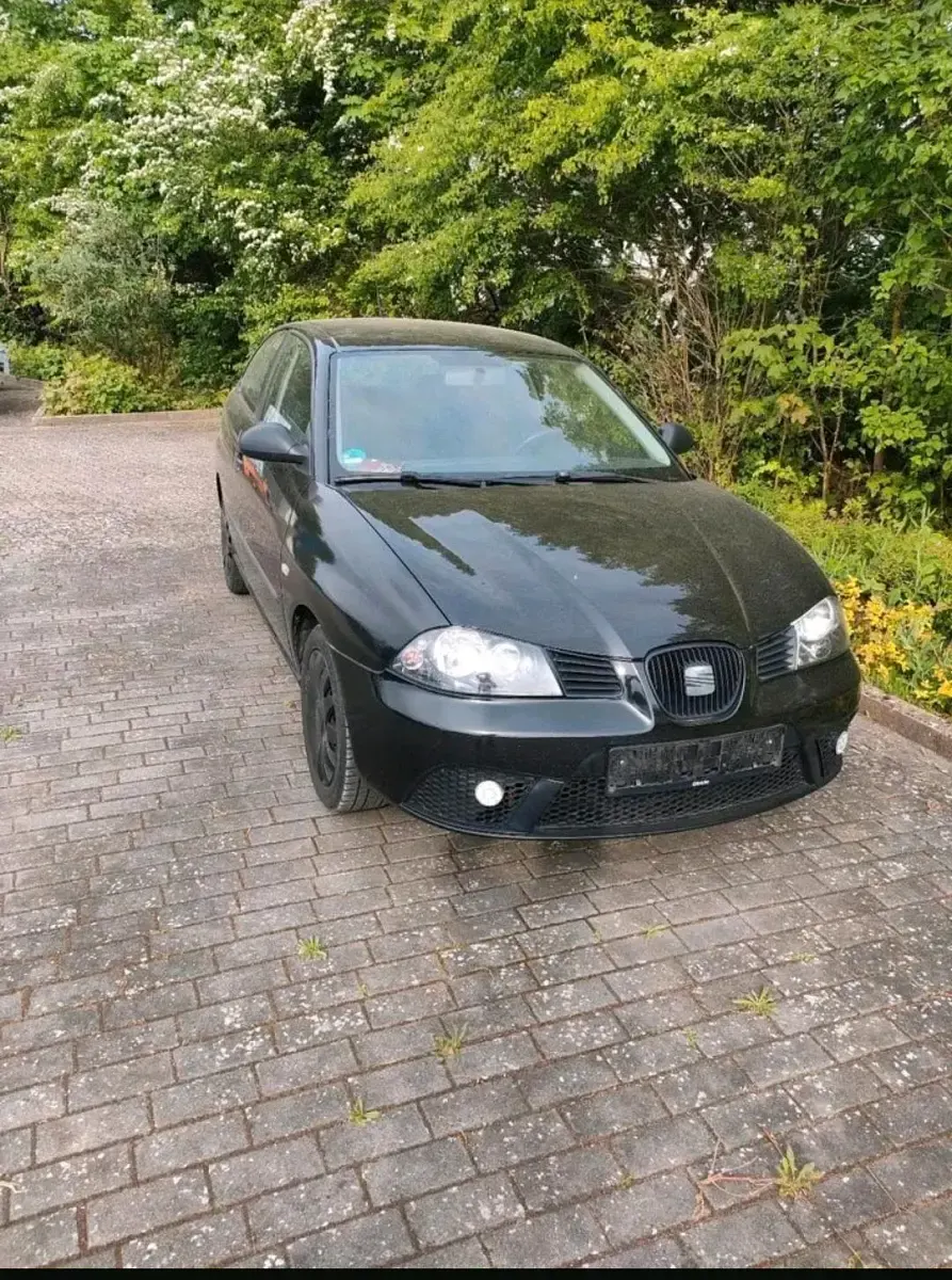Gebraucht Seat Ibiza 70 PS (51 kW) 2008 Schwarz Kleinwagen