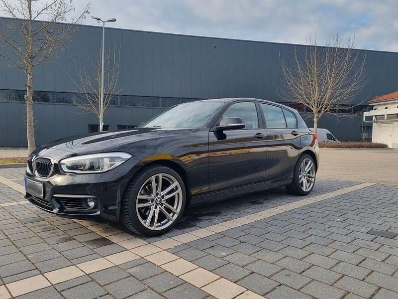 Gebraucht BMW 120 Advantage 184 PS (135 kW) 2016 Schwarz Kleinwagen