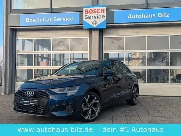 Gebraucht Audi A3 Advanced 116 PS (85 kW) 2022 Navarrablau Limousine