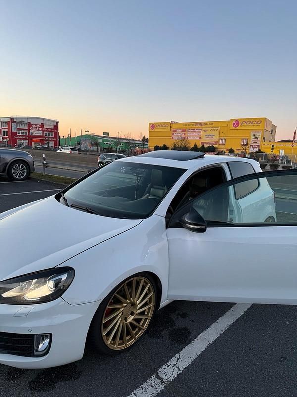 Gebraucht VW Golf VI GTI 211 PS (155 kW) 2010 Weiß Kleinwagen