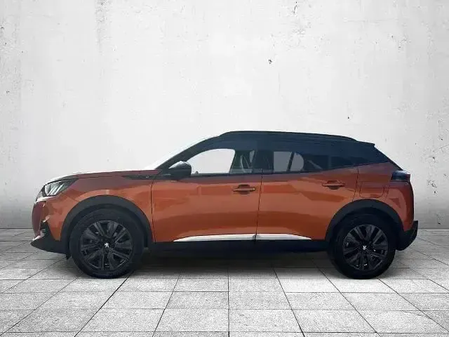 Gebraucht Peugeot e-2008 GT 100 kW (136 PS) 2021 Orange fusion metallic SUV