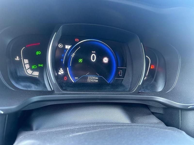 Gebraucht Renault Kadjar Black Edition 158 PS (116 kW) 2021 Weiß SUV