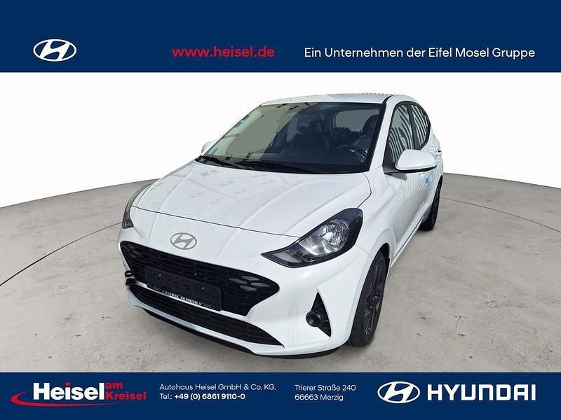 Weiß Neu 2025 Hyundai i10 Trend Kleinwagen | 18.640 € (Fairer Preis) - Bild 1/4
