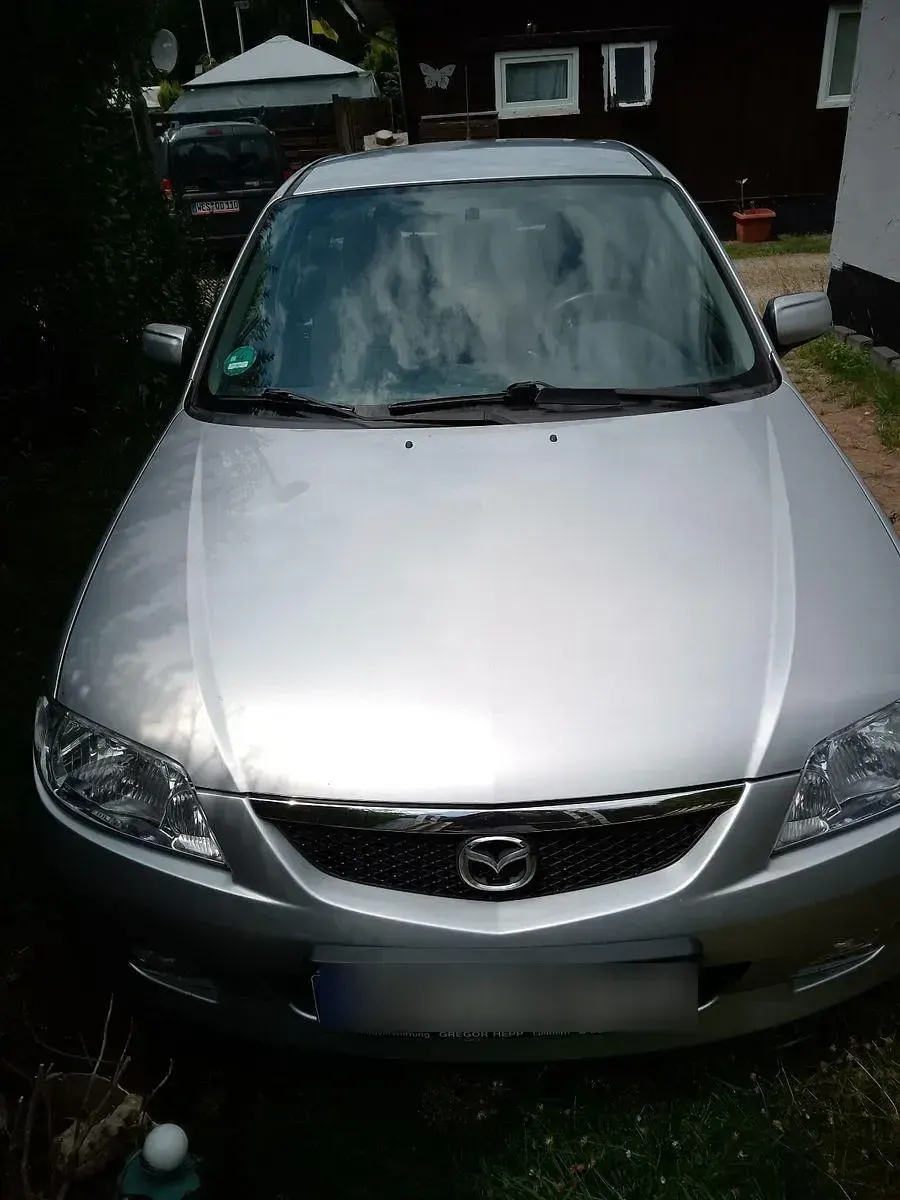 Gebraucht Mazda 323F Sportive 100 PS (73 kW) 2002 Silber Limousine