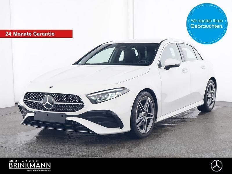 Weiß Gebraucht 2024 Mercedes A180 AMG line Plus Limousine | 30.550 € (Guter Preis) - Bild 1/4