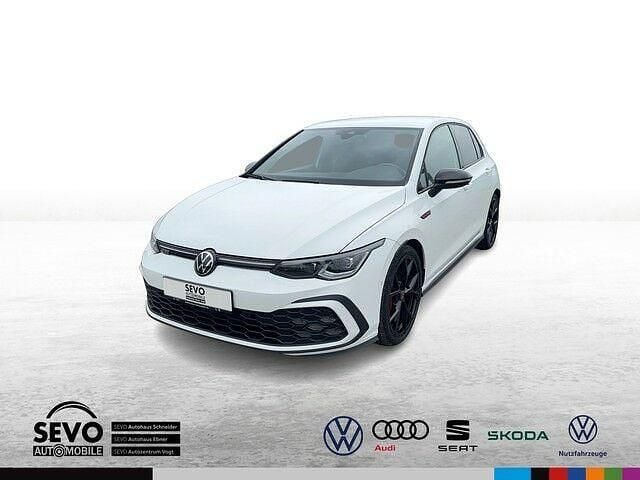 Weiß Gebraucht 2022 VW Golf VIII GTI Kleinwagen | 29.280 € (Guter Preis) - Bild 1/2