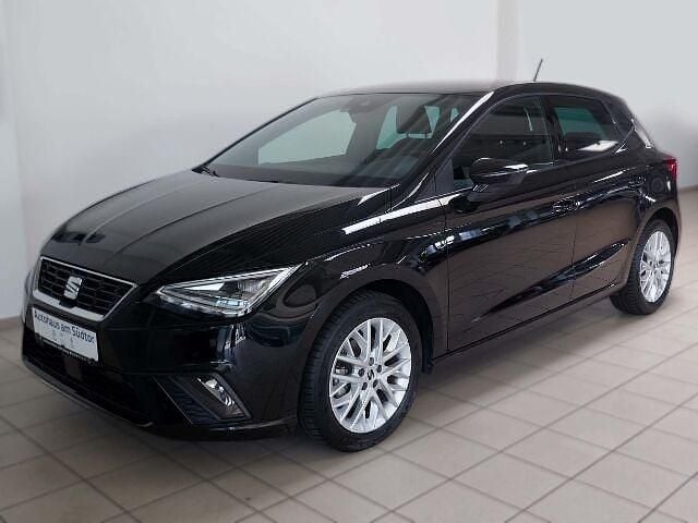 Gebraucht Seat Ibiza FR-Line 110 PS (80 kW) 2023 Mitternachtsschwarz Limousine