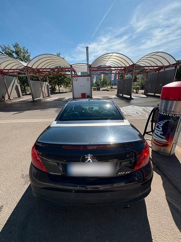 Gebraucht Peugeot 207 88 PS (64 kW) 2008 Schwarz Cabrio