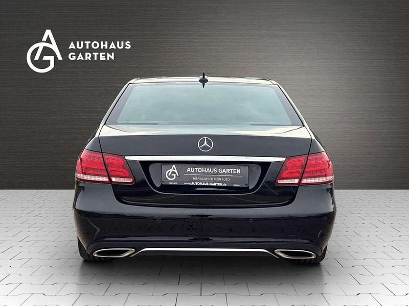 Gebraucht Mercedes E250 Avantgarde 215 PS (158 kW) 2014 Schwarz Limousine