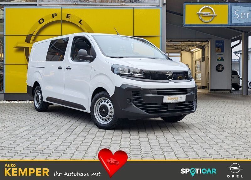 Weiß Gebraucht 2024 Opel Vivaro Van | 34.451 € (Teuer) - Bild 1/4