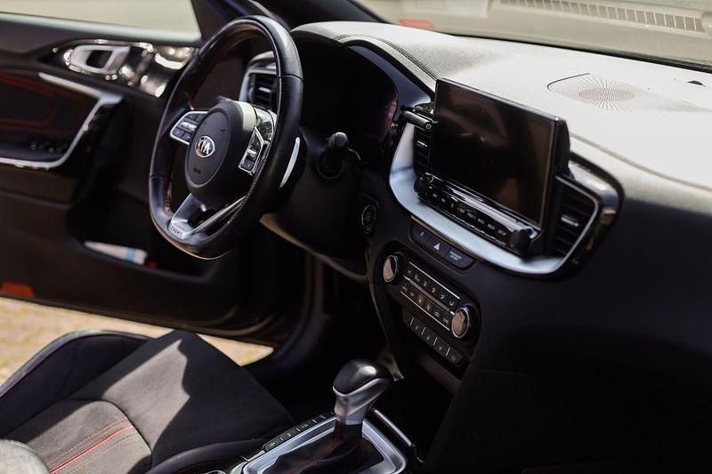 Gebraucht Kia ProCeed GT 204 PS (150 kW) 2021 Schwarz Kombi