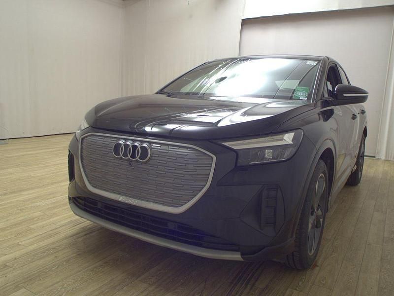 Gebraucht Audi e-tron 125 kW (170 PS) 2023 Mythosschwarz (metallic) SUV