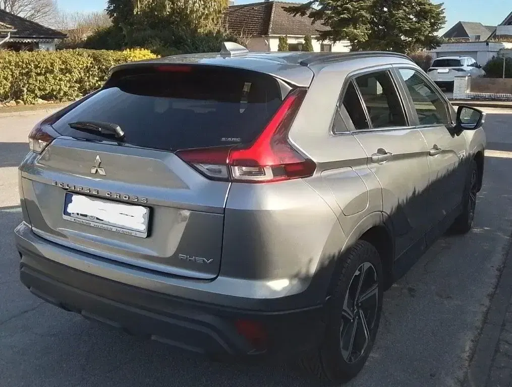 Occasion Mitsubishi Eclipse Cross Basis 188 PK (138 kW) 2022 Grijs SUV