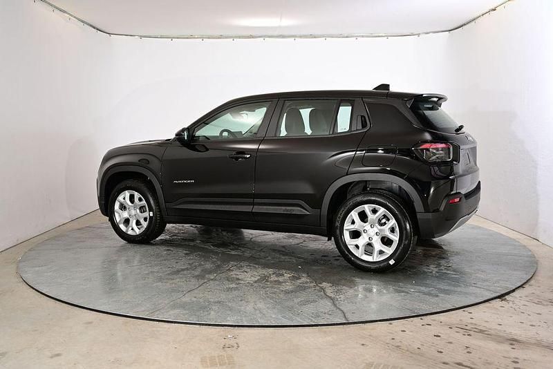Neu Jeep Avenger Altitude 101 PS (74 kW) 2025 Schwarz SUV