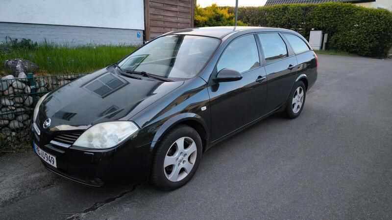 Schwarz Gebraucht 2002 Nissan Primera Kombi | 500 € (Guter Preis) - Bild 1/4