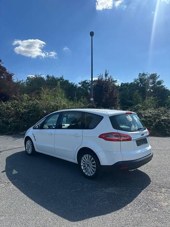Gebraucht Ford S-MAX S 140 PS (102 kW) 2014 Weiß Van / Kleinbus