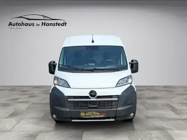 Gebraucht Opel Movano 140 PS (102 kW) 2025 Weiss Van