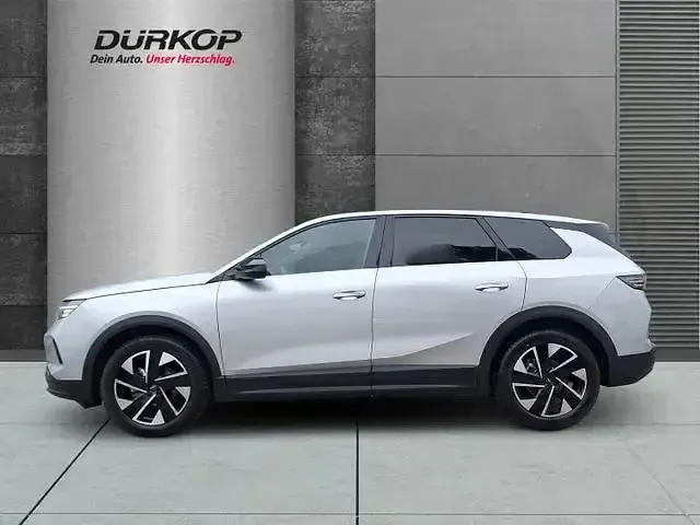 Gebraucht Opel Grandland X 136 PS (100 kW) 2025 Lackierung aluminiumgrau/typ SUV