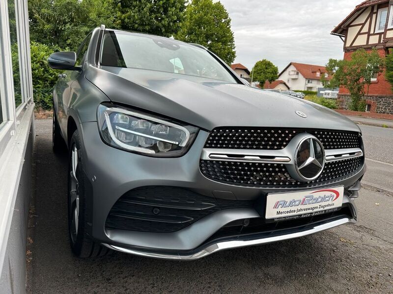Grau Gebraucht 2022 Mercedes GLC220 AMG SUV | 46.999 € (Superpreis) - Bild 1/4