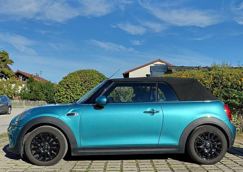 Gebraucht Mini Cooper 136 PS (100 kW) 2016 Blau Kleinwagen