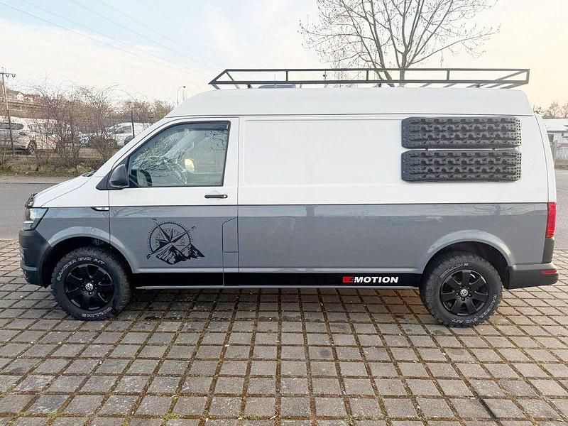 Gebraucht VW Transporter 150 PS (110 kW) 2018 Weiß Van