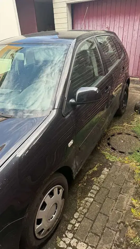 Gebraucht VW Polo 75 PS (55 kW) 2003 Schwarz Kleinwagen