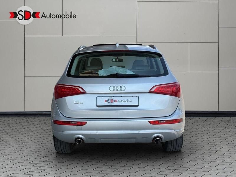 Second-hand Audi Q5 Sport 239 CP (175 kW) 2010 Argintiu SUV