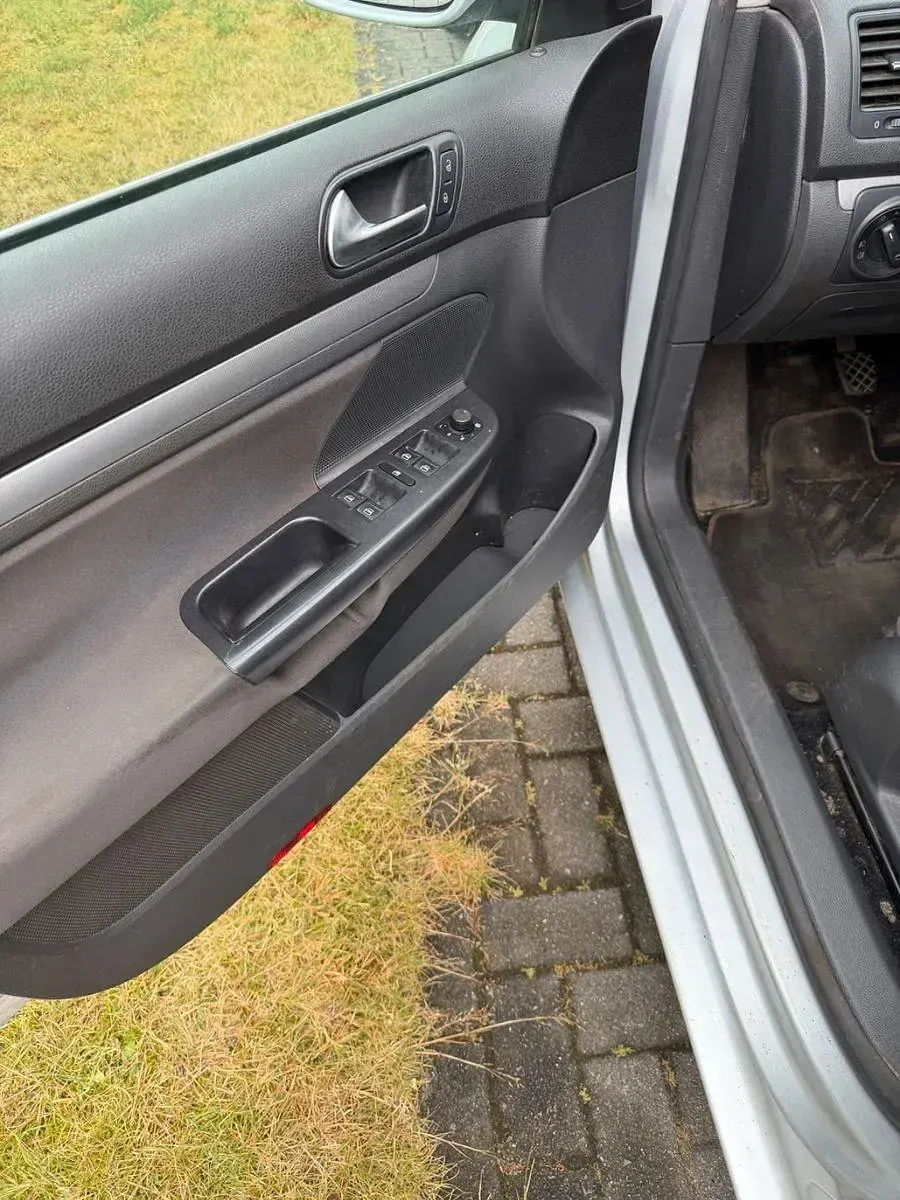 Gebraucht VW Golf V Individual 122 PS (89 kW) 2008 Silber Kombi
