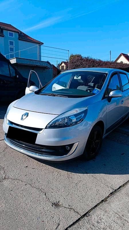 Gebraucht Renault Scénic III 110 PS (80 kW) 2012 Silber Van / Kleinbus