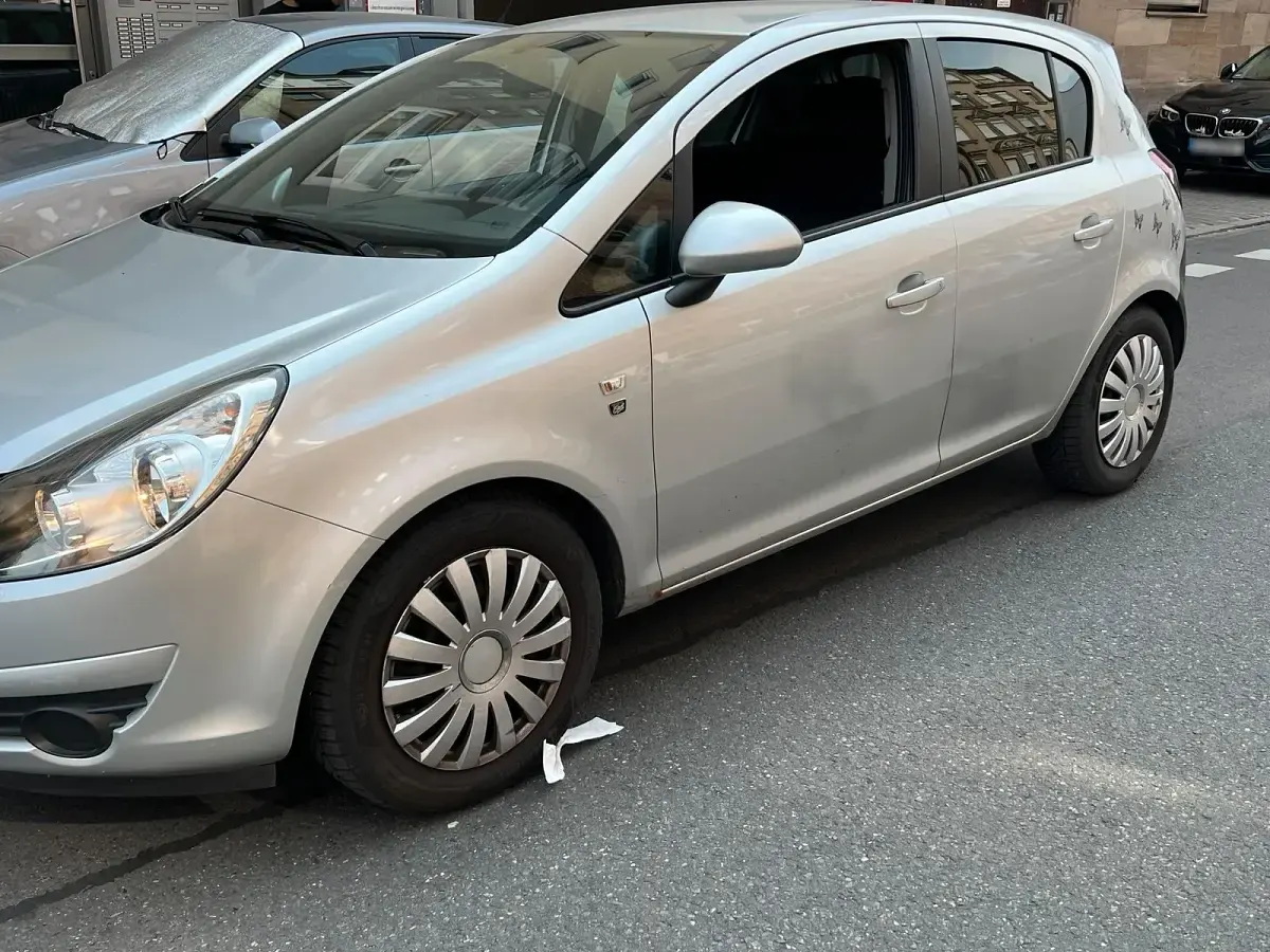 Gebraucht Opel Corsa 69 PS (50 kW) 2010 Grau Kleinwagen