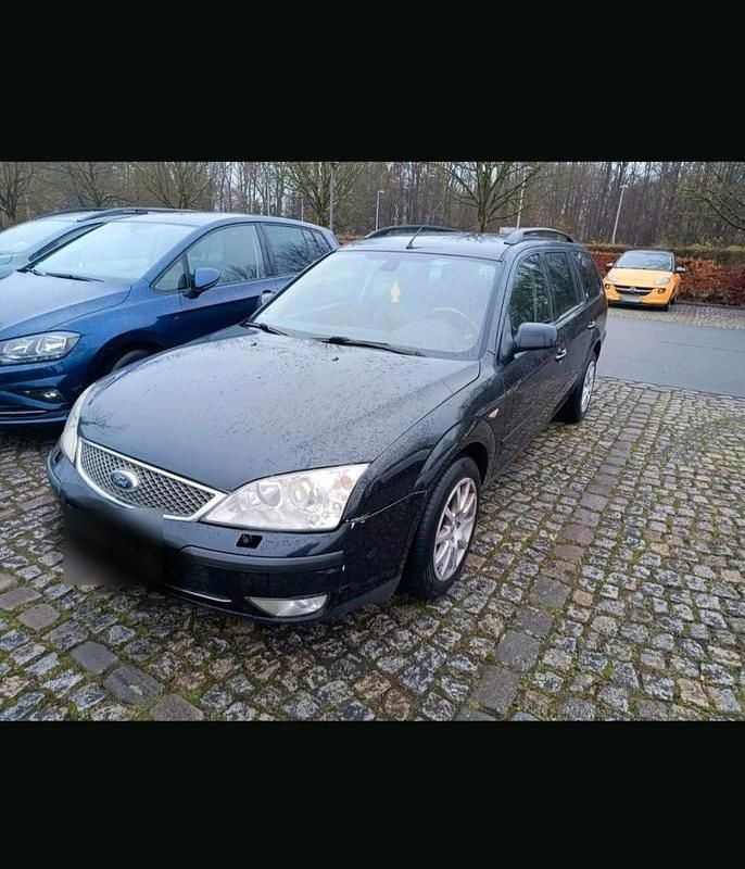 Gebraucht Ford Mondeo 130 PS (95 kW) 2005 Schwarz Kombi