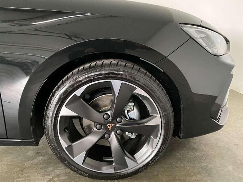 Neu Cupra Leon 150 PS (110 kW) 2025 0e mitternachtsschwarz Kombi