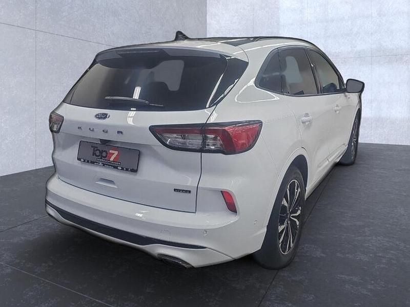 Gebraucht Ford Kuga ST-Line 224 PS (164 kW) 2022 Frostweiß SUV