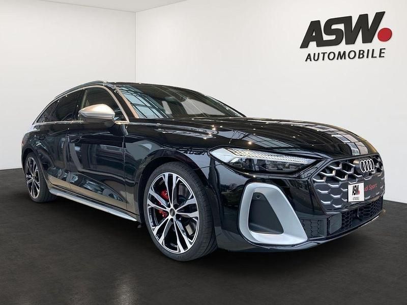 Neu Audi S5 Ambiente 367 PS (269 kW) 2025 Mythosschwarz metallic Kombi