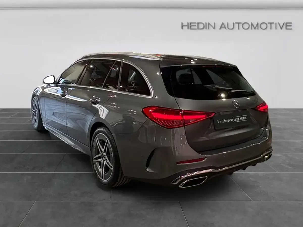 Gebraucht Mercedes C200 AMG 204 PS (150 kW) 2025 Grau Kombi
