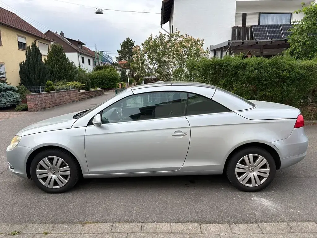 Brugt VW Eos 140 HK (102 kW) 2008 Sølv Cabriolet