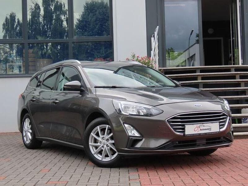 Grau Gebraucht 2022 Ford Focus Cool & Connect Kombi | 11.900 € (Guter Preis) - Bild 1/4