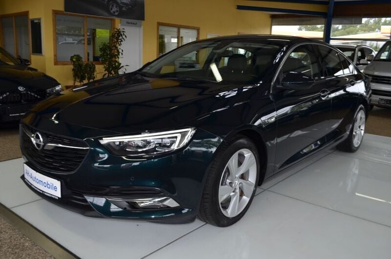 Grün Gebraucht 2017 Opel Insignia Innovation Limousine | 13.880 € (Guter Preis) - Bild 1/4