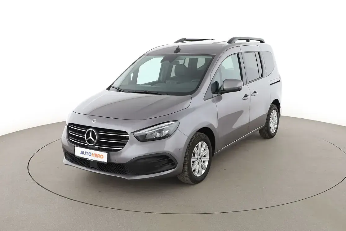 Gebraucht Mercedes T180 Progressive 131 PS (96 kW) 2024 Van / Kleinbus